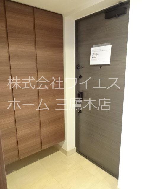 ローレルコート三鷹 玄関