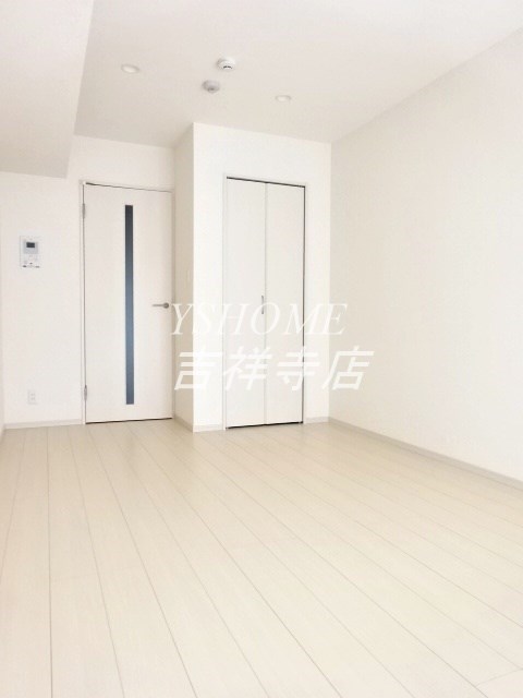 リブリ・モナミ・エムケイ リビング