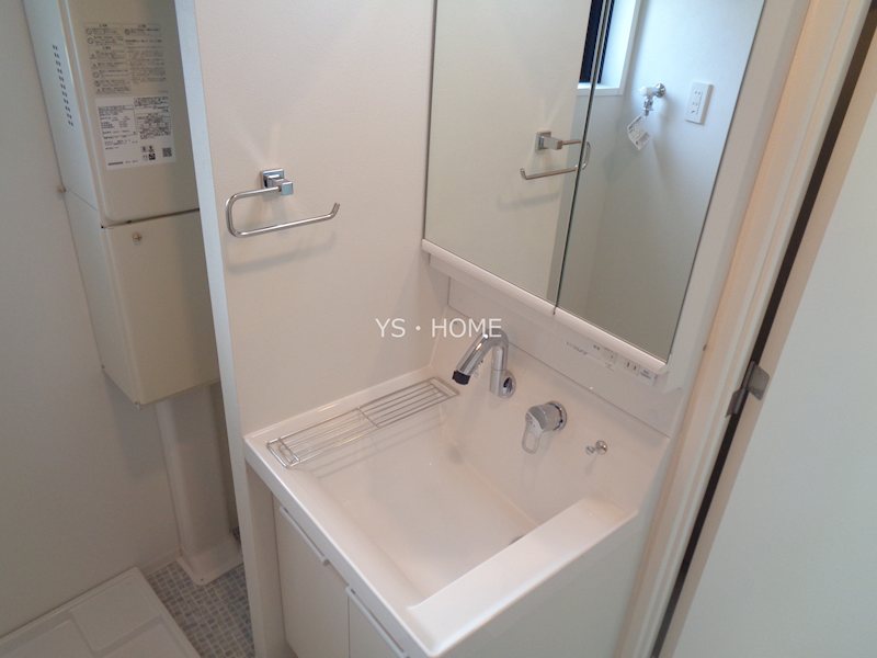 Fons Lucis Izumi その他1