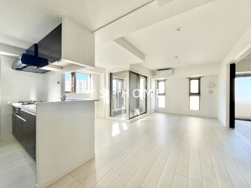 グランシャルール武蔵境  リビング