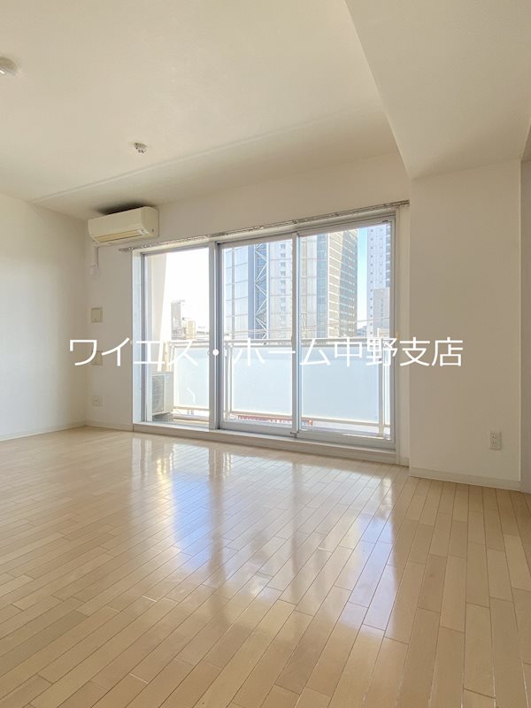 ウェスティング中野坂上 リビング