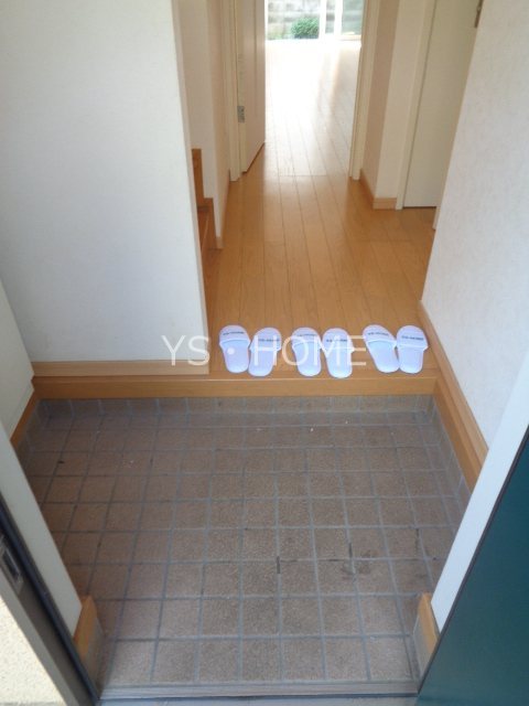 メゾン・ヴェール 玄関