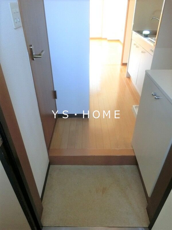 ブルーベル西荻 玄関