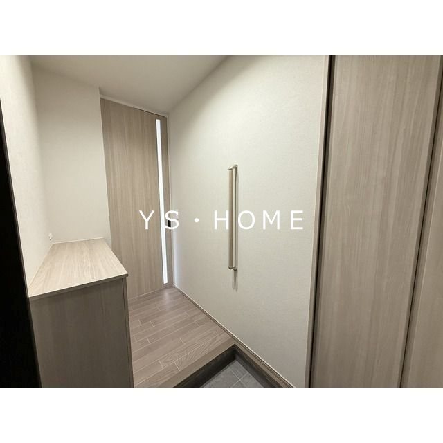 Kolet三鷹大沢 玄関