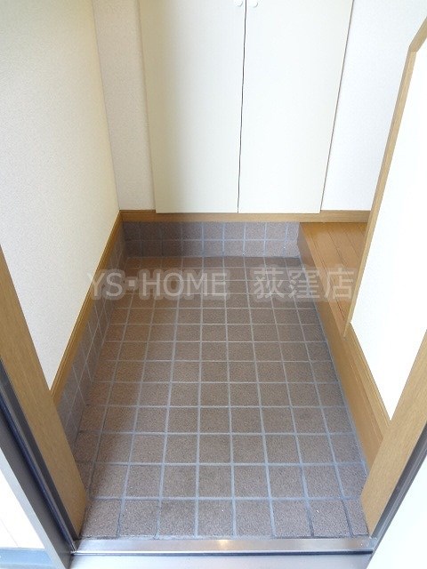 ドルフ善福寺  玄関