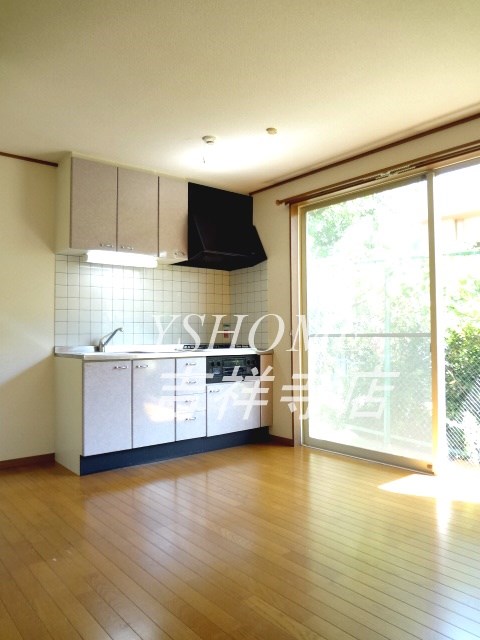 ドルフ善福寺 リビング