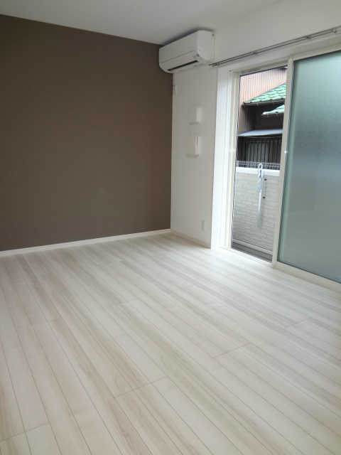 デュラ・カーサ宮前 リビング