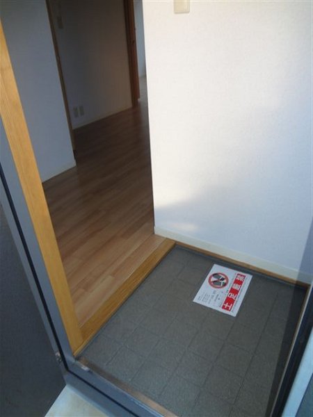 Ｔ・ＫハウスＡ棟 玄関