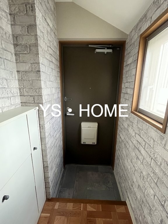 ルーヴェン武蔵野 玄関