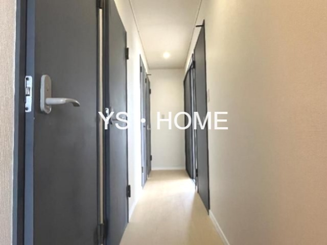 グランディール天神 玄関