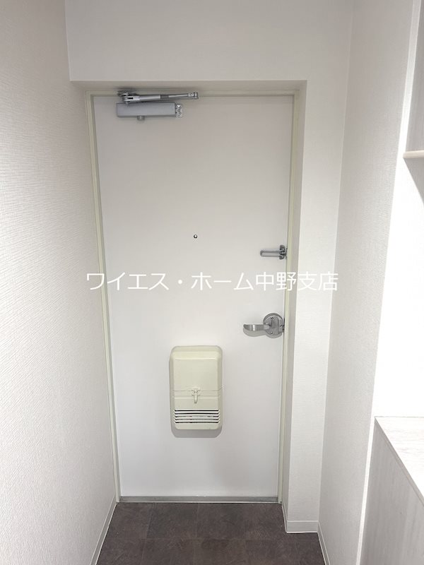 アーバンハイツ上高田 玄関