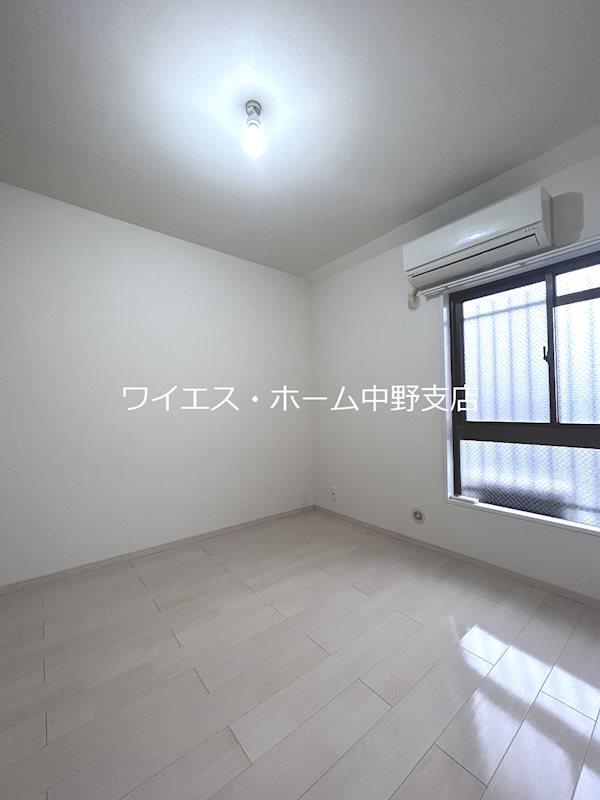 アーバンハイツ上高田 ベッドルーム