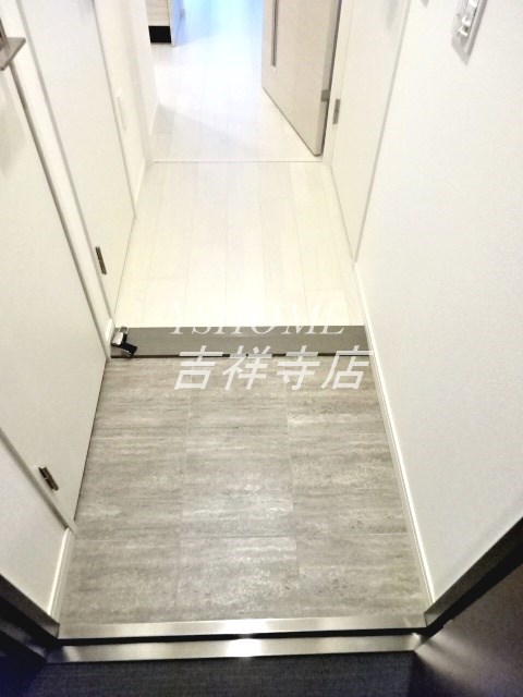 KDXレジデンス上石神井Ⅱ 玄関