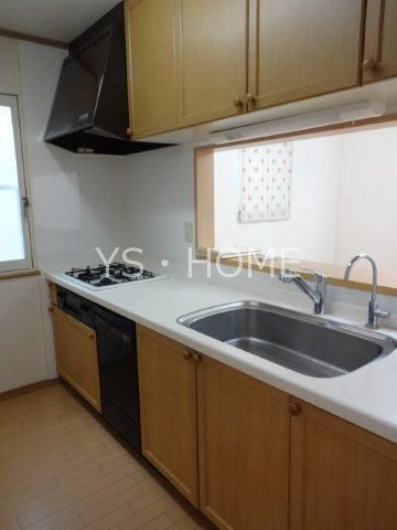 西久保3-4戸建   キッチン