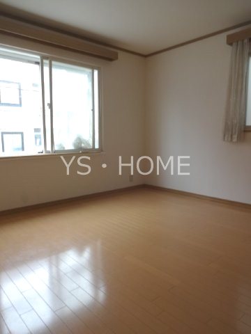 西久保3-4戸建   ベッドルーム