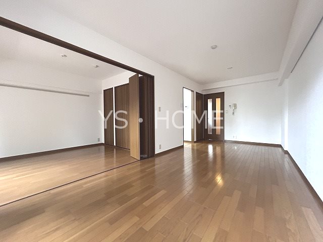 ヴァン・シャルマンＯＺ　　 リビング