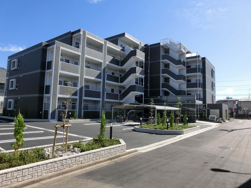 アベニール国立 外観