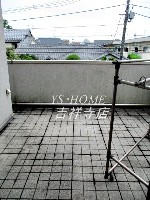 杉並区南荻窪１丁目戸建 ベランダ