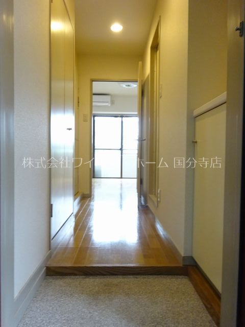 アメニティ・93 玄関