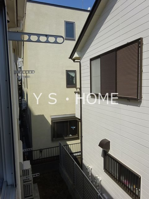 エクシス国立 ベランダ