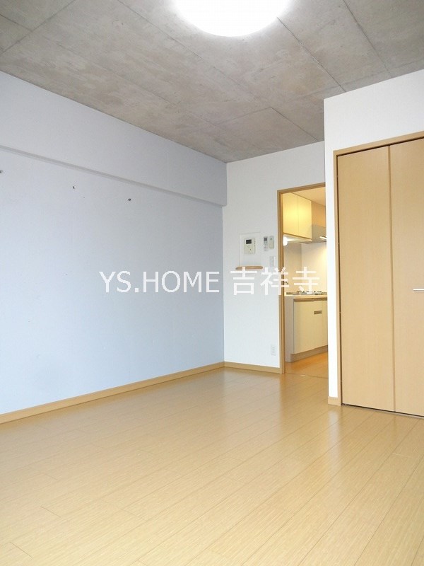 ルーブル吉祥寺南 ベッドルーム