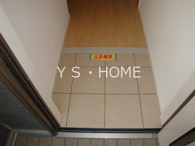 シャトー　ソレイユ 玄関