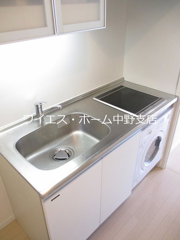 ラクラス新中野  キッチン