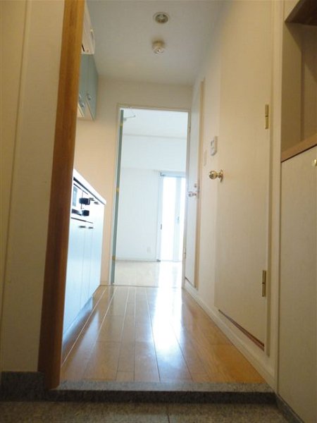 レジディア国分寺 玄関