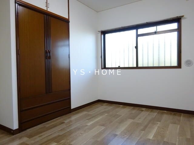 サンライズ中瀬 ベッドルーム