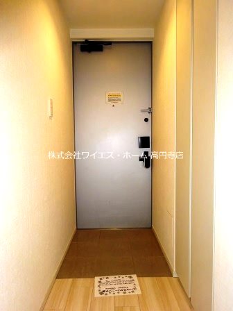 パークハビオ東中野 玄関