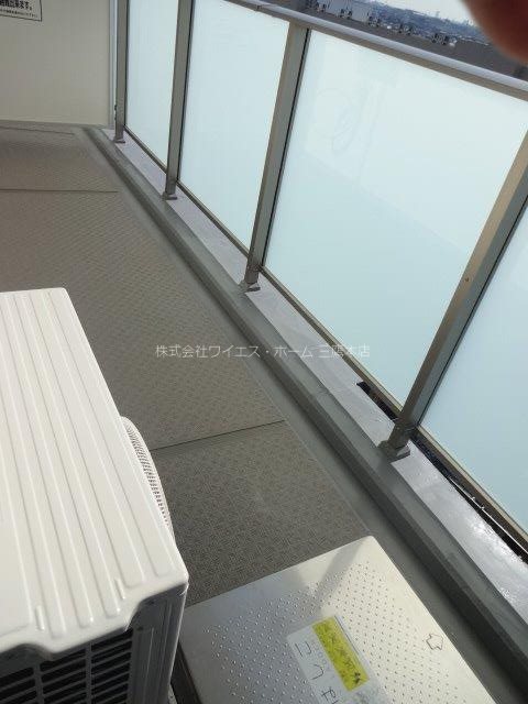 グランシャルール武蔵境 ベランダ