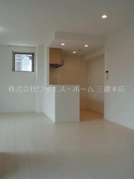 カーラステージ武蔵野 リビング