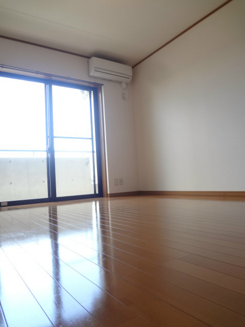 サンヴィラージュ三鷹 ベッドルーム