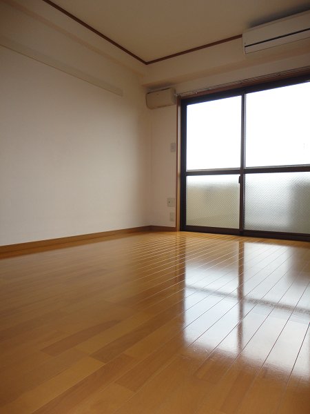 Primera壱番館 リビング