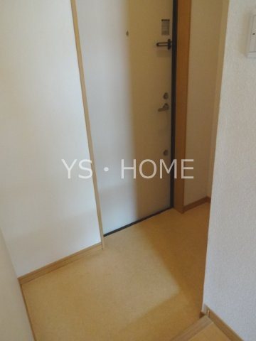 ヴェルデ武蔵野 玄関