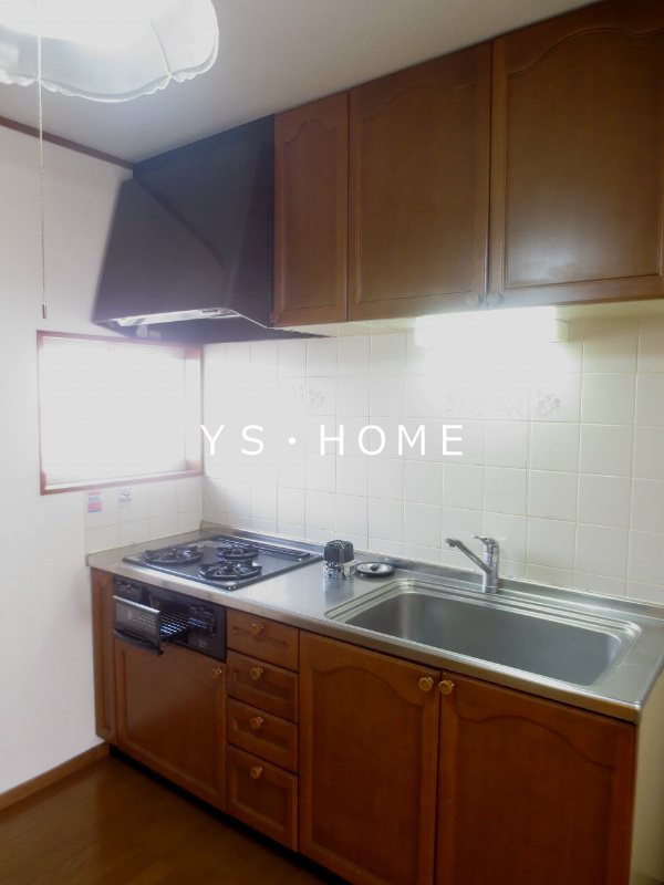 クレセント・ドヌールＥ  キッチン