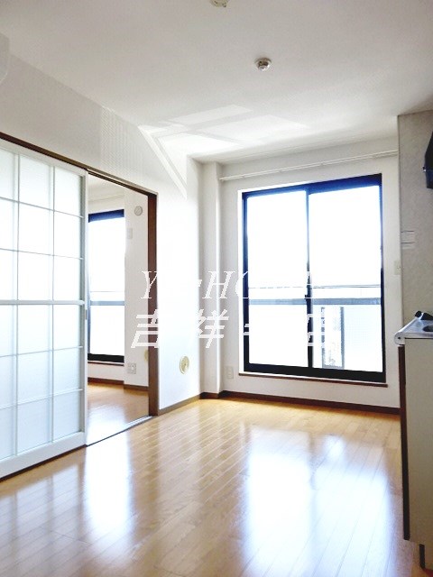 アバンウェル武蔵野 リビング