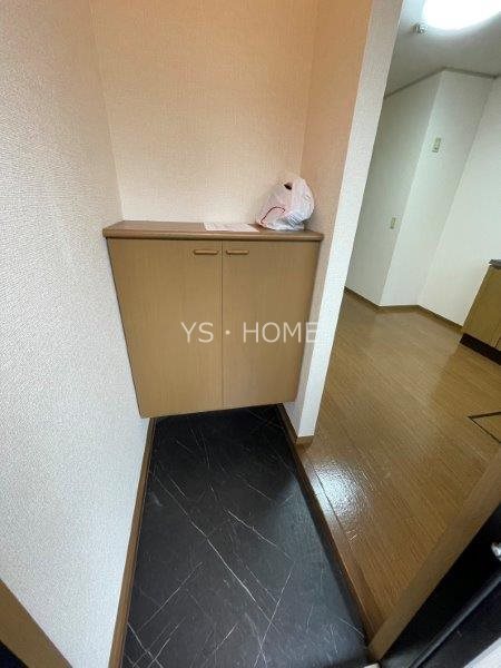 ストークアレイ 玄関