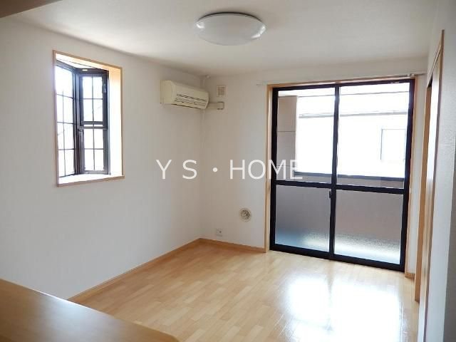 アンシャンテ リビング