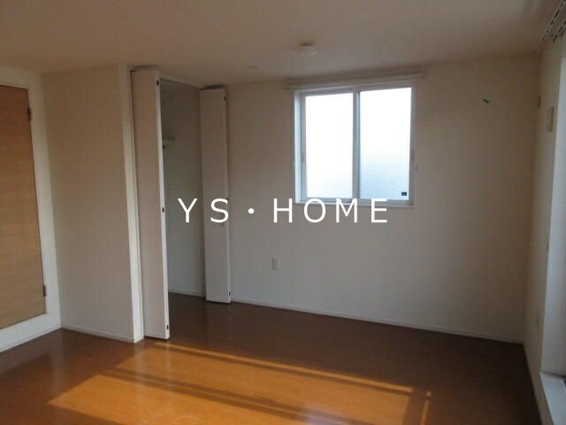 ガーデンハウスSKⅡ ベッドルーム