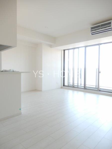 トラープランド翠命館 リビング