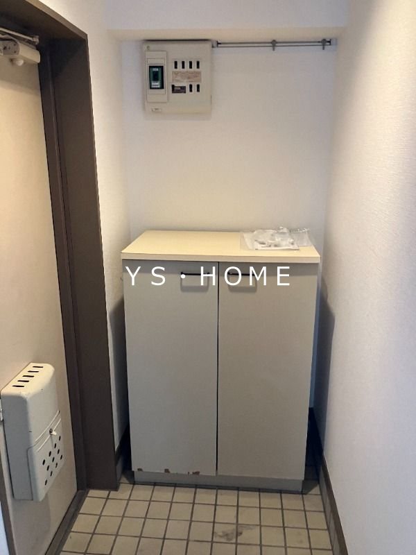 サンライズ三鷹 玄関