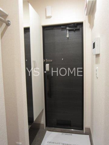 コリーナ　ヴェルデ 玄関