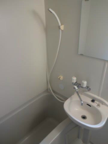 ティアラＡ 風呂画像