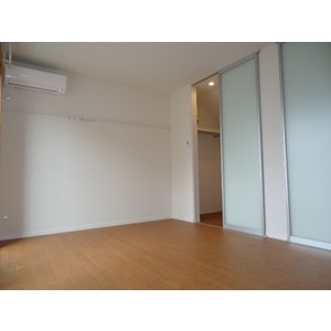 プレイズ リビング