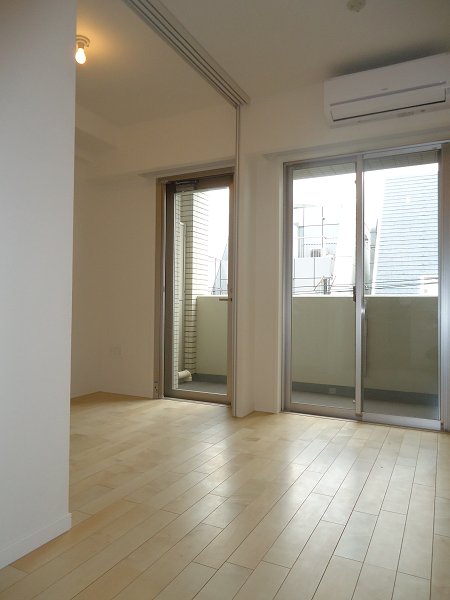 Ｈ-スクエア吉祥寺　 リビング