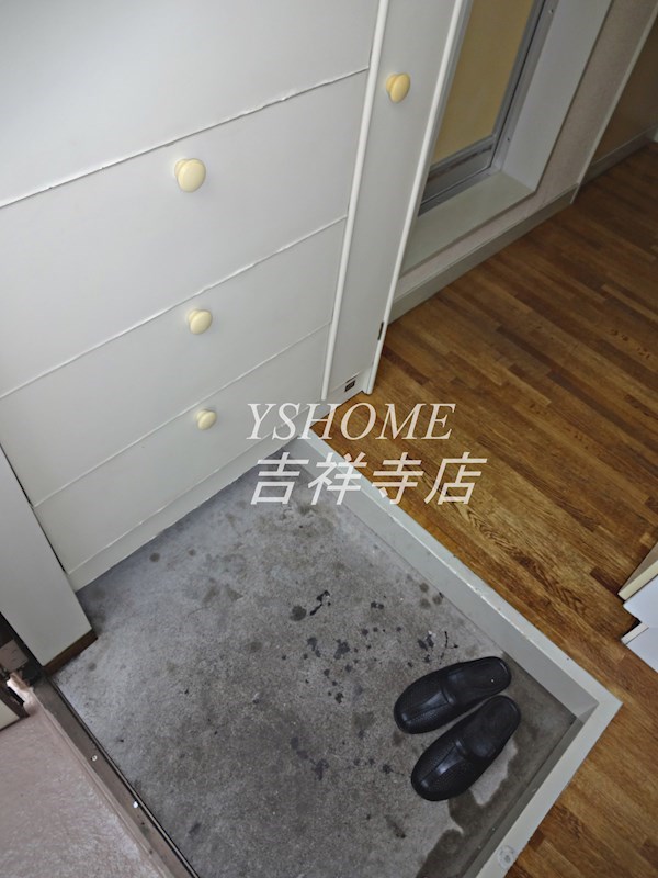 ハイムホシノ 玄関