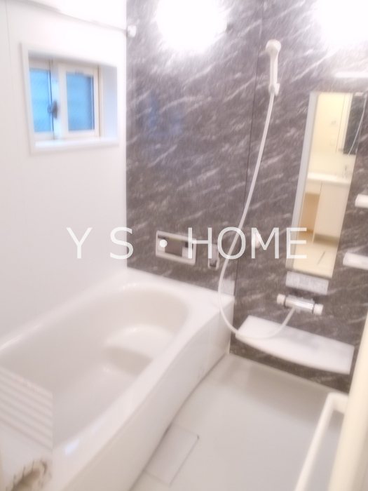 アム・ベヒライン 風呂画像