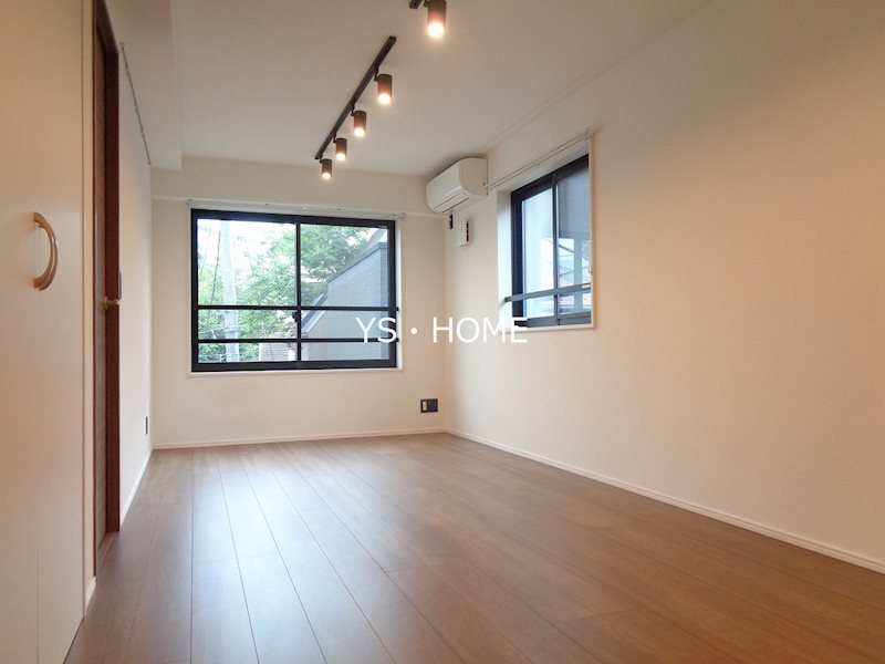 北新宿レーベル リビング