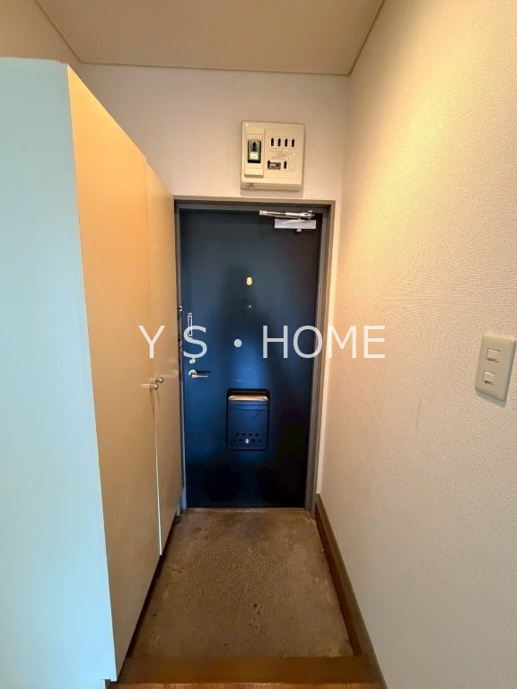 グランドヒルズ 玄関